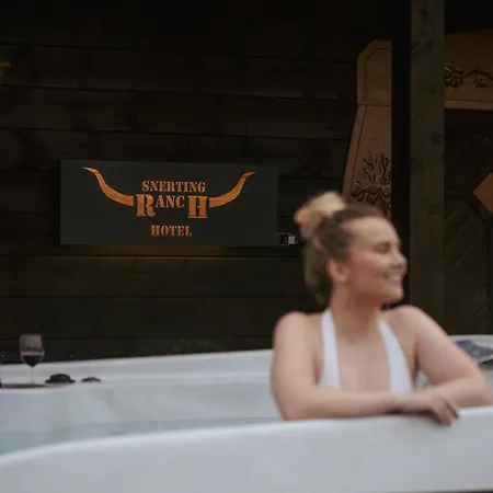 Villa Snerting Ranch - Comfty And Modern Log House Stokkan