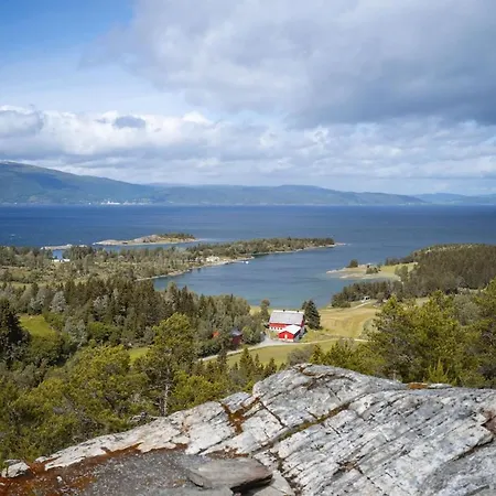 Snerting Ranch - Comfty And Modern Log House