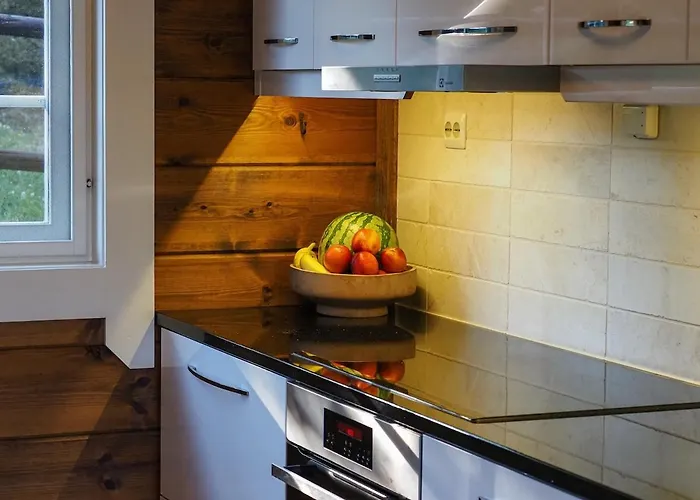 Snerting Ranch - Comfty And Modern Log House